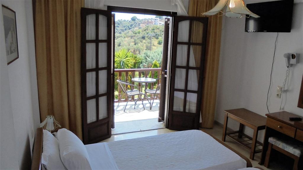 Hotel Paradise Vasilias  Extérieur photo