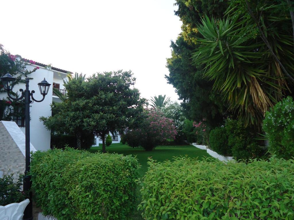 Hotel Paradise Vasilias  Extérieur photo