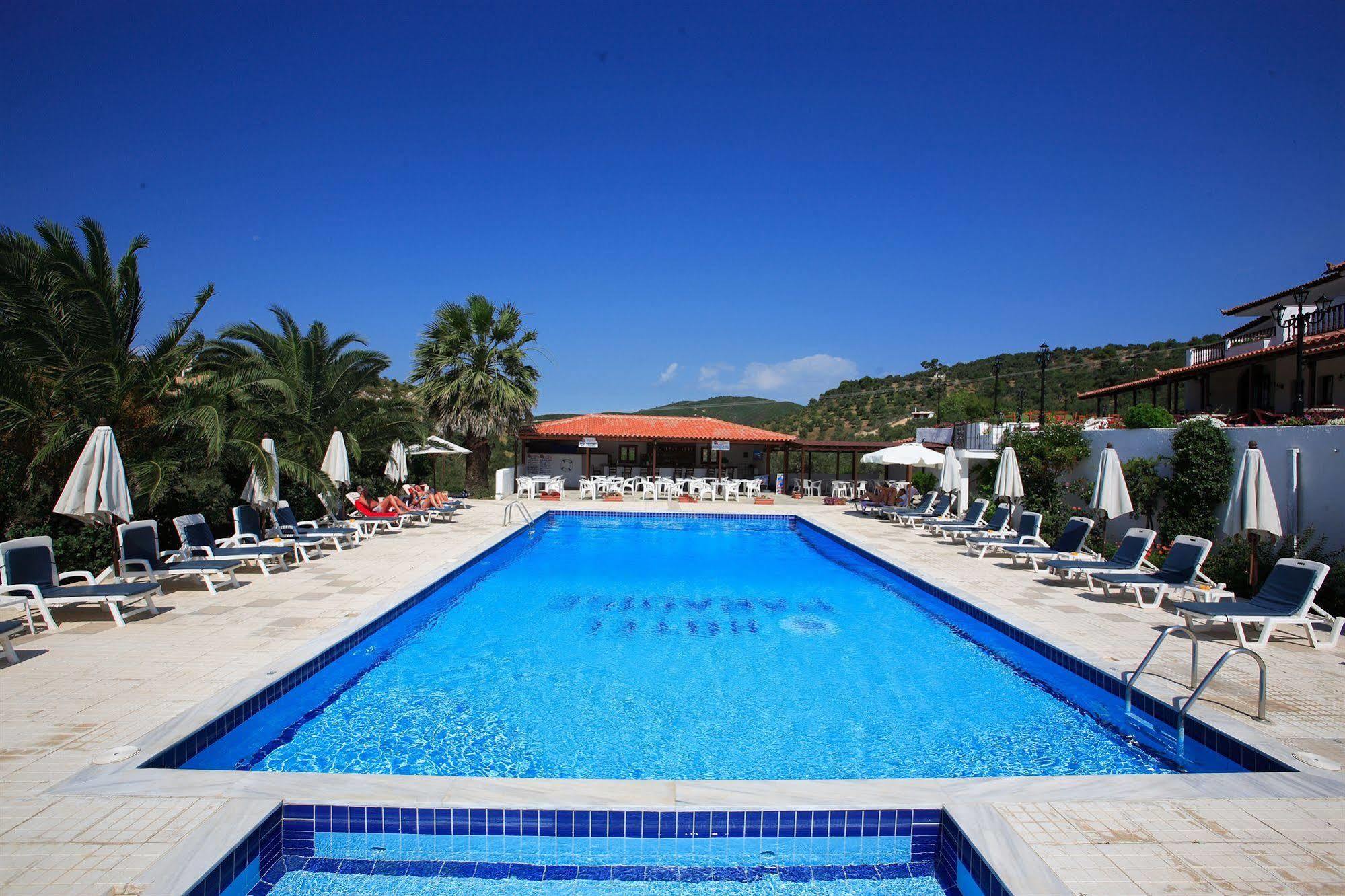 Hotel Paradise Vasilias  Extérieur photo
